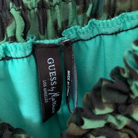 Guess by Marciano blouse - Picture 2 of 2